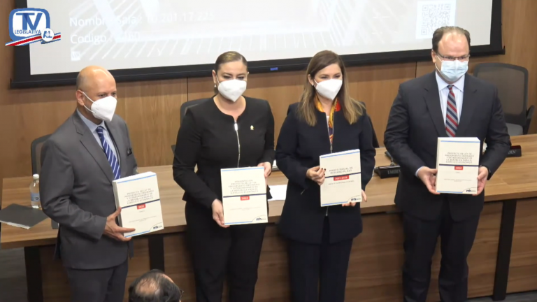 Hacienda presenta presupuesto del Gobierno Central para 2022 por 11.5 billones