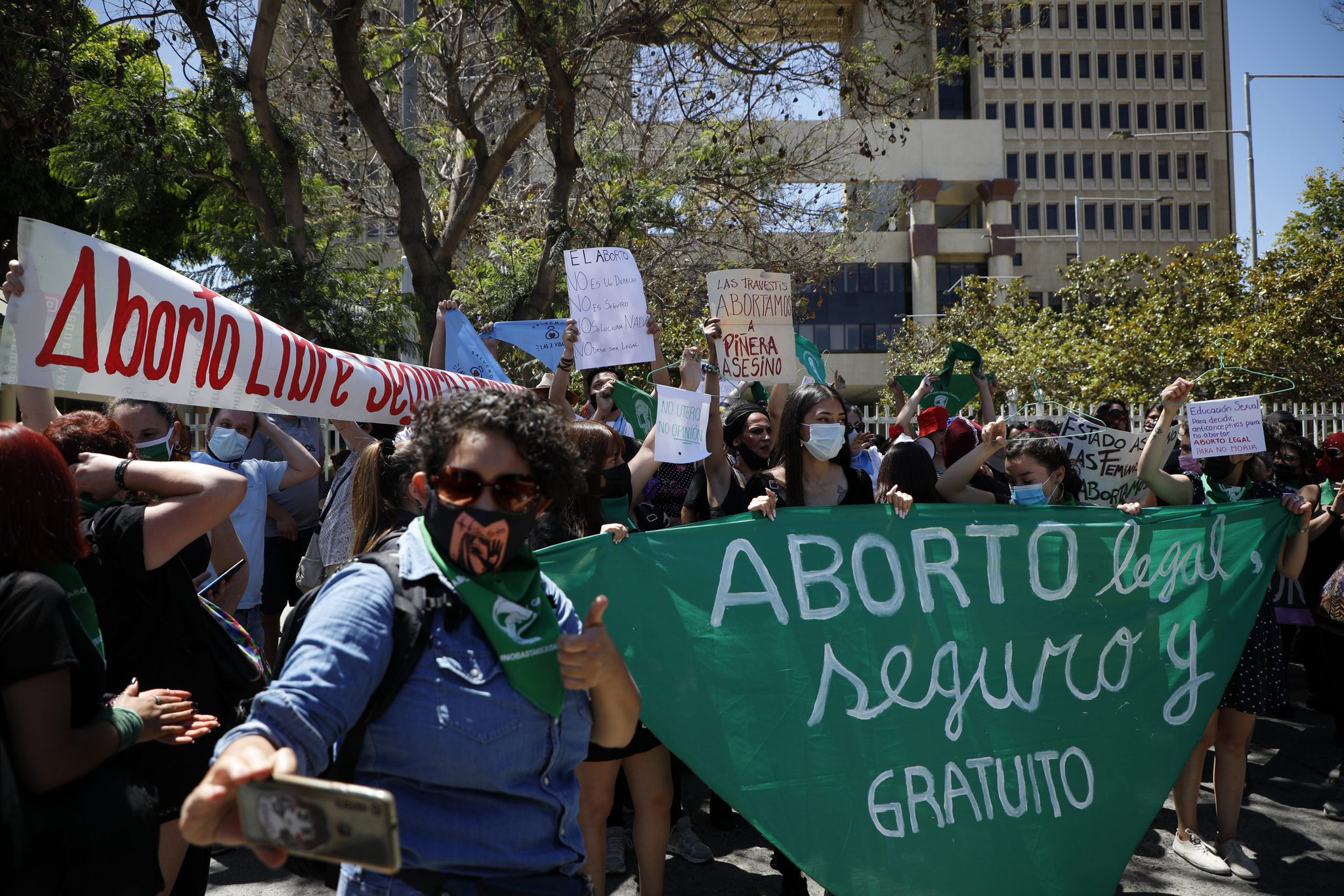 Imagen principal del artículo: Cámara de Diputados de Chile aprueba la descriminalización del aborto libre hasta las 14 semanas de gestación