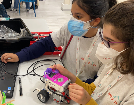 Imagen principal del artículo: Fundación Inspiring Girls y Banco Nacional trabajan para impulsar empoderamiento femenino en niñas