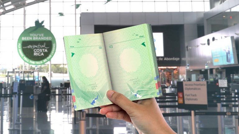 Pasaportes tendrán huella digital y características faciales a partir del próximo año