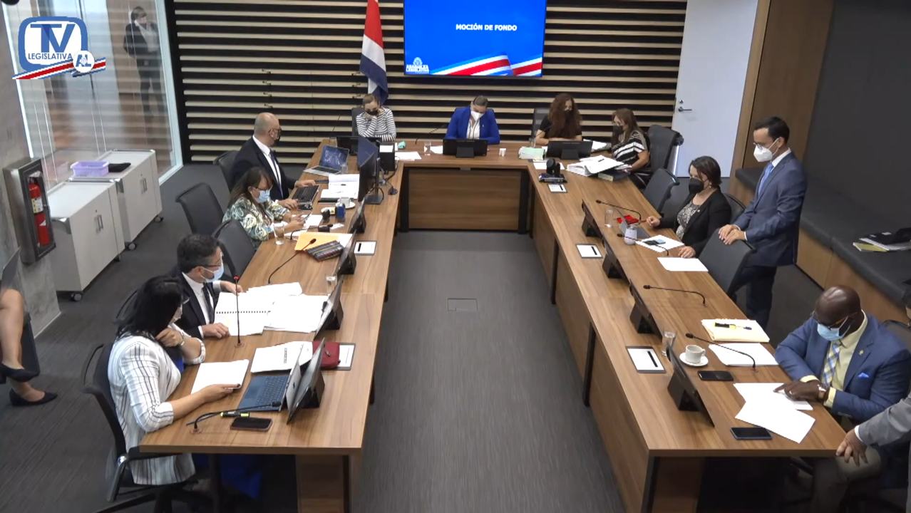 Imagen principal del artículo: Proyecto de Ley Marco de Empleo Público regresará al Plenario Legislativo