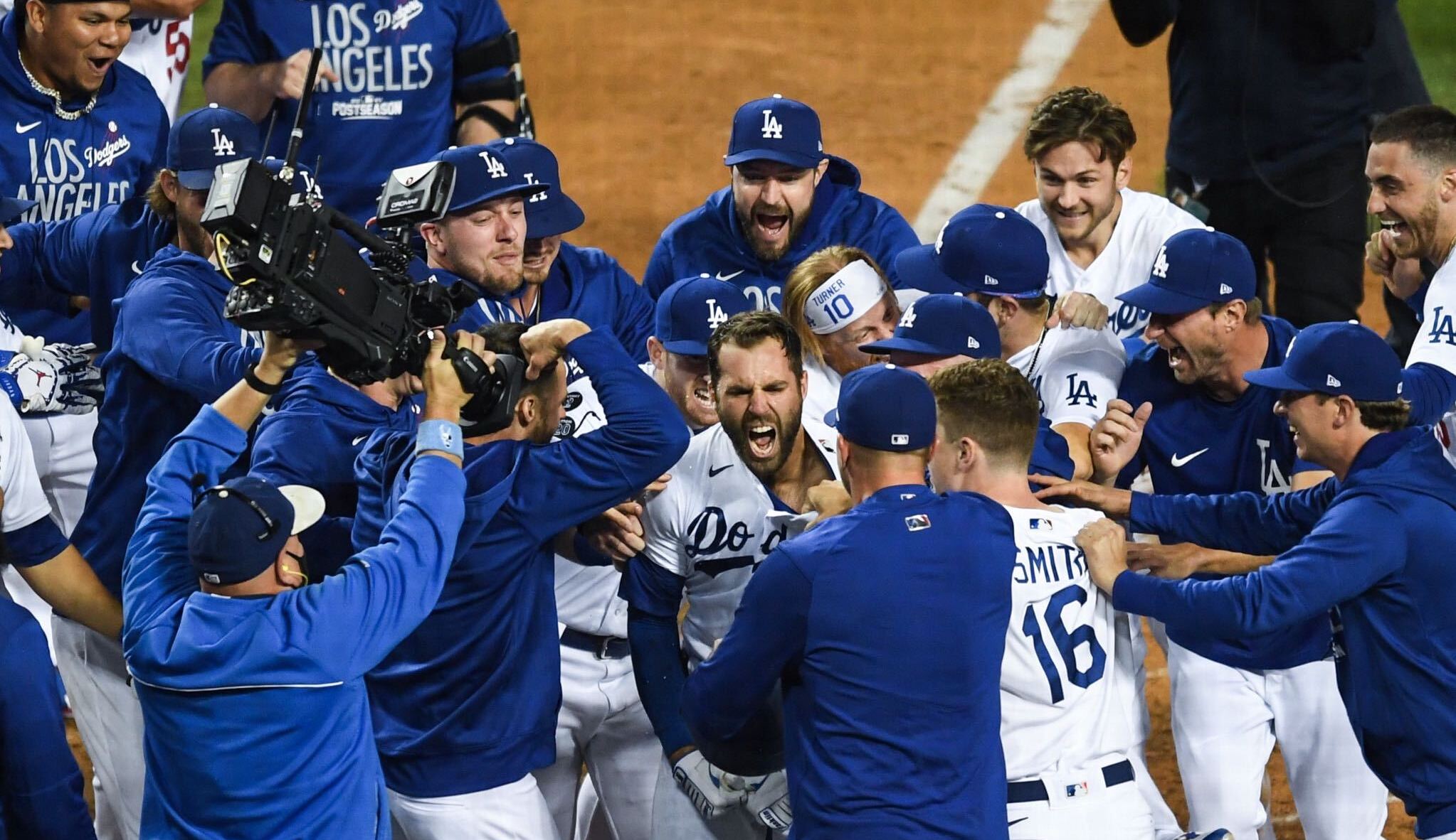 Imagen principal del artículo: Brisa avanzó a octavos de final, mientras los Dodgers clasificaron a la serie divisional