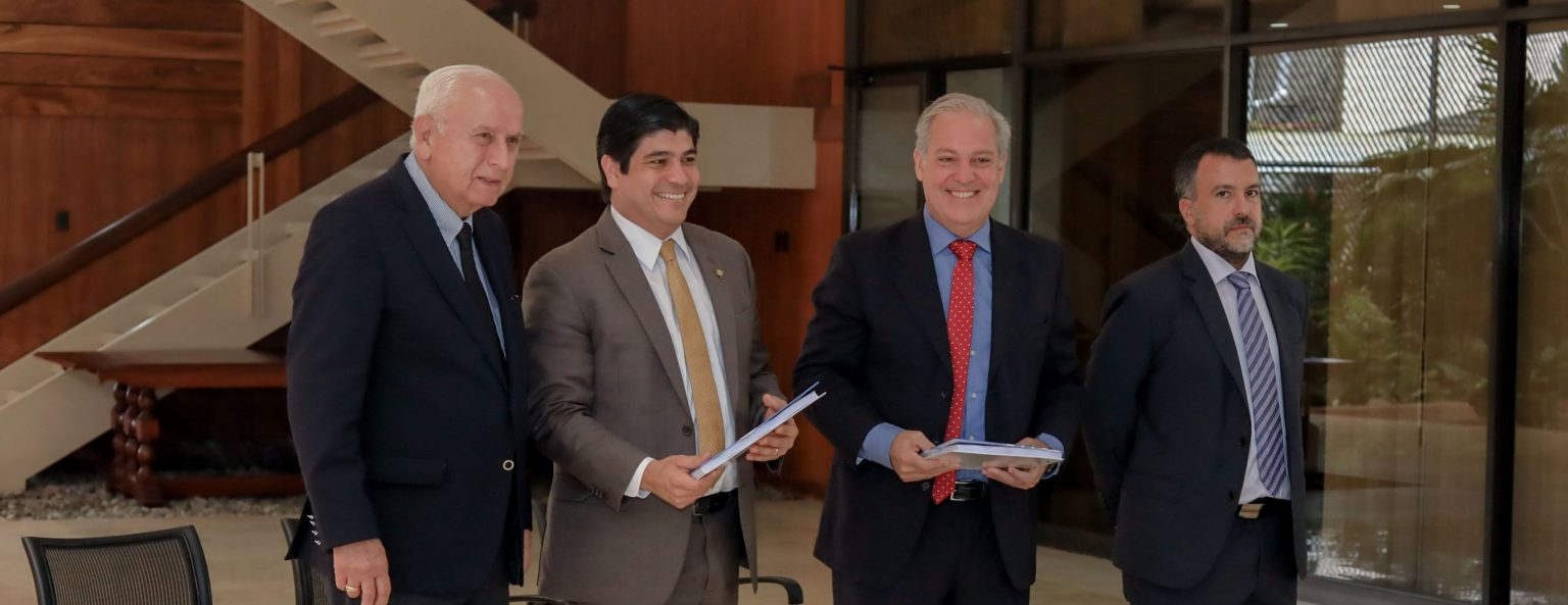 Imagen principal del artículo: Gobierno presenta proyectos para "aclarar" que agencias de la ONU están exentas del pago de cargas sociales