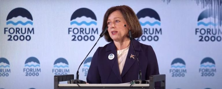 Comisión Europea advierte riesgo de colapso tras fallo polaco