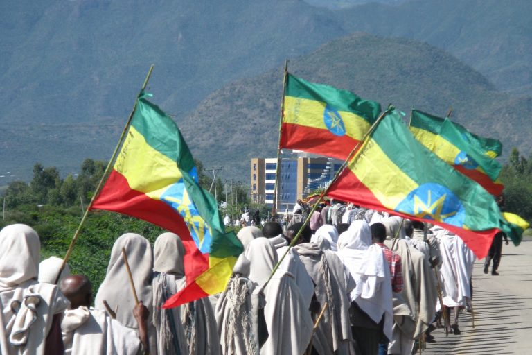 Potencias occidentales piden a sus ciudadanos abandonar “sin demora” Etiopía 