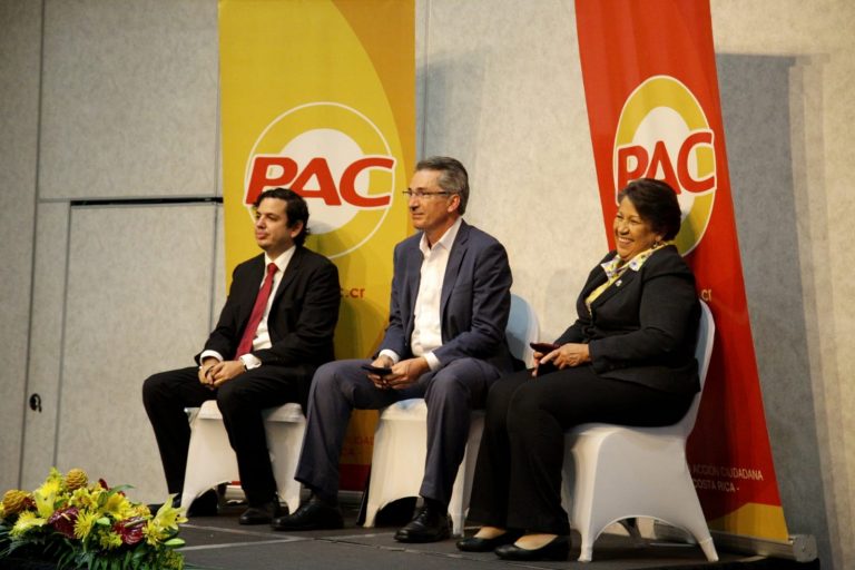 Emilia Molina renuncia a la jefatura de campaña de Welmer Ramos