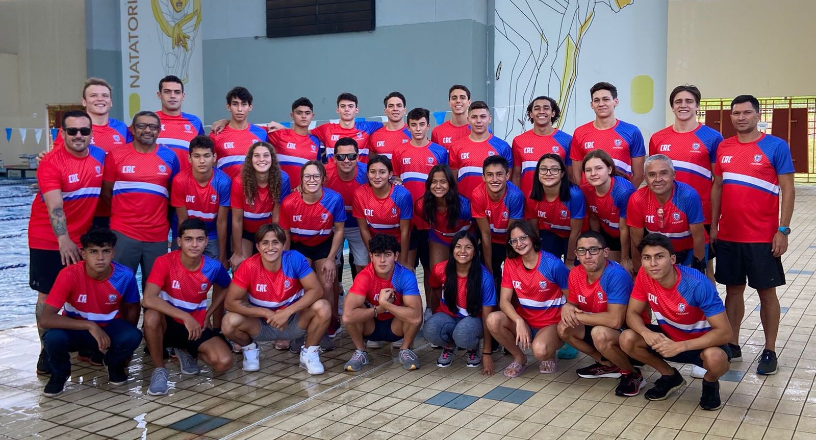 Imagen principal del artículo: Nadadores costarricenses ganaron 25 medallas y batieron 21 récords nacionales en Puerto Rico