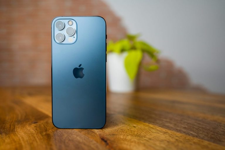 Movistar inició la venta del nuevo Iphone 13