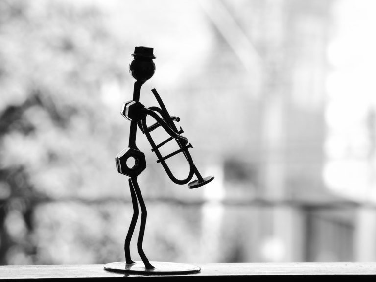 Razones por las que difiere la preparación de un miembro de una marching band a la de cualquier otro músico
