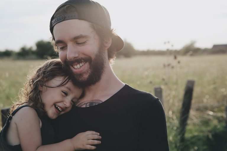 Licencia por paternidad: ¿evolución social o golpe económico?