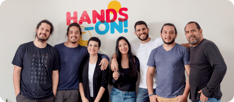 Hands-On Lesco lanza diccionario para acercar a población a la lengua de señas costarricense