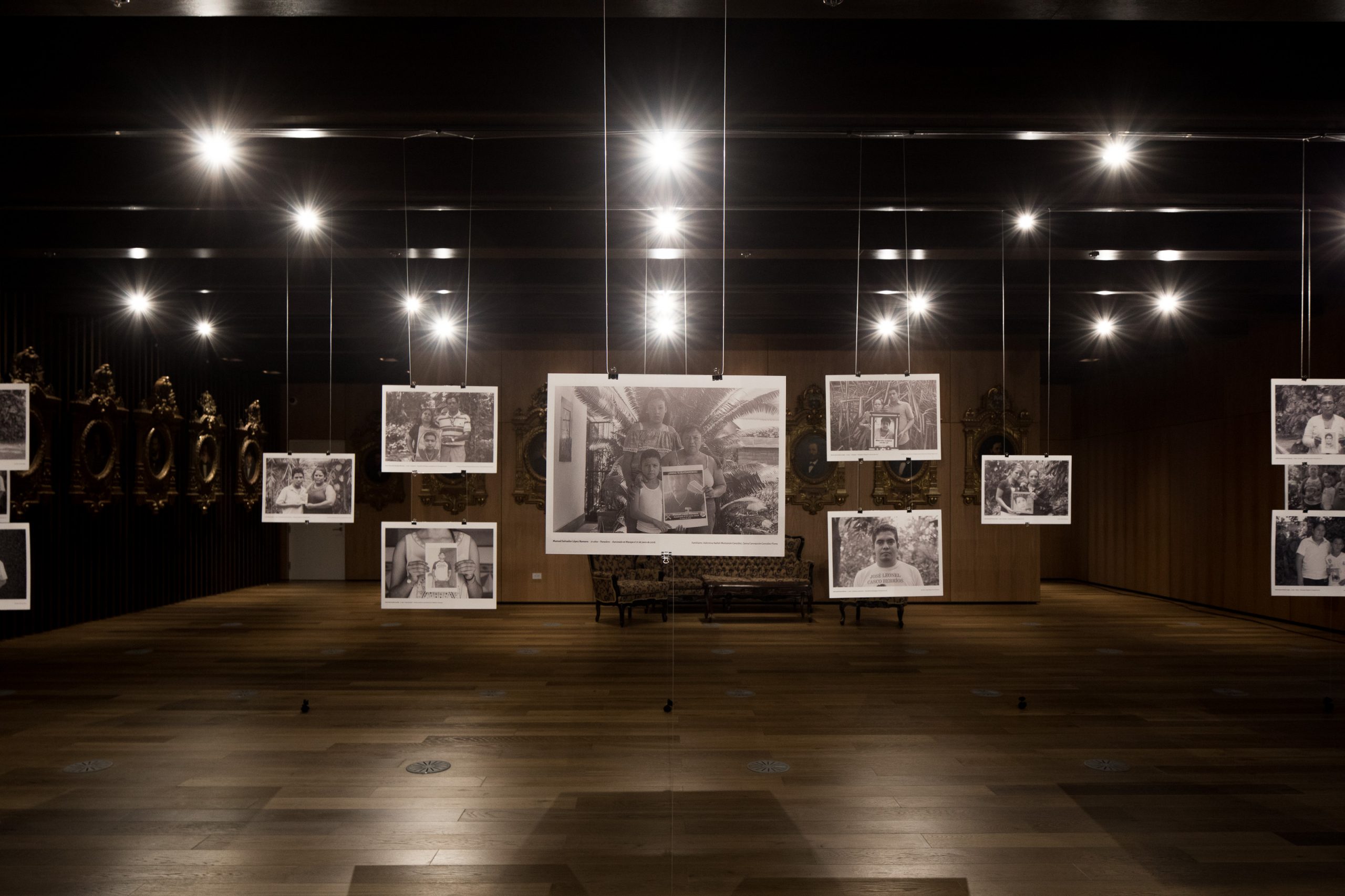 Imagen principal del artículo: Exposición en Asamblea Legislativa sensibiliza a costarricenses sobre crisis política y social de Nicaragua