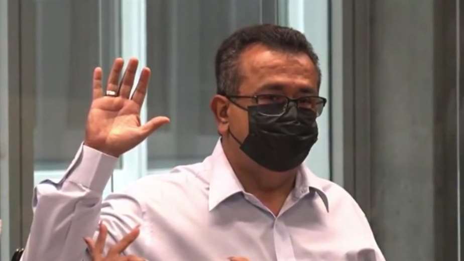 Imagen principal del artículo: Detienen a Carlos Viales, alcalde de Corredores, por presuntos favores a propiedad narco