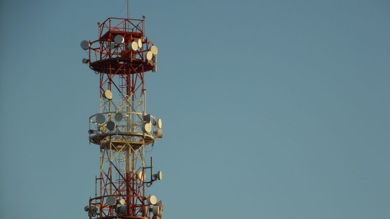 Regulación del mercado de las telecomunicaciones y las carencias estructurales de nuestro ordenamiento