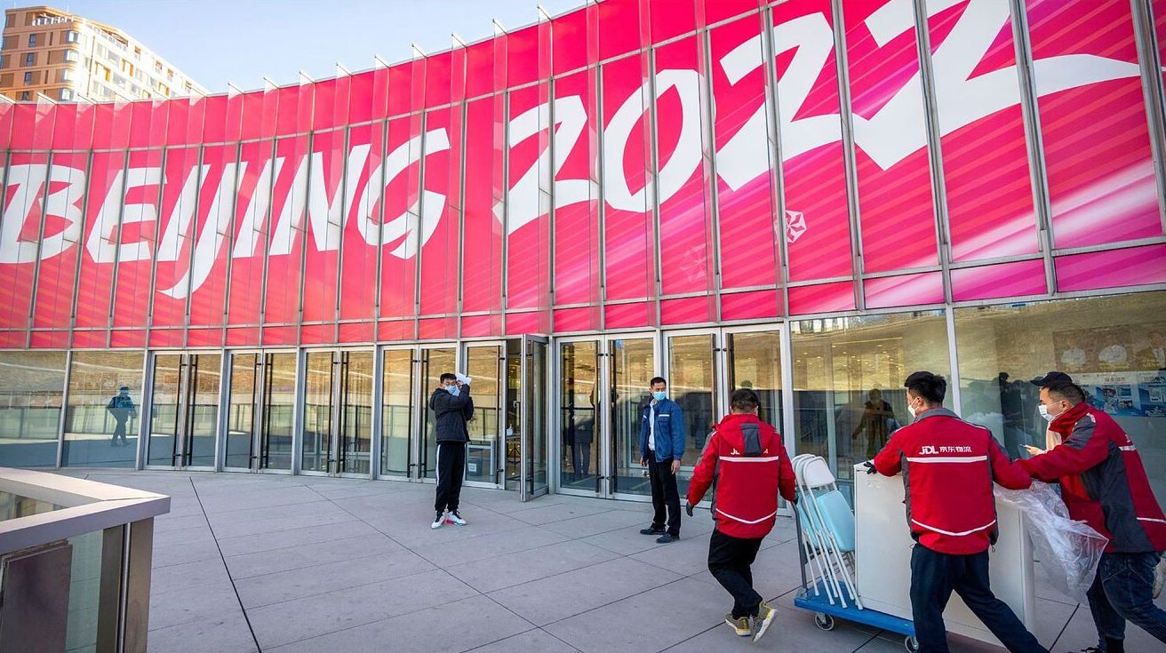 Imagen principal del artículo: Amnistía Internacional critica que los Juegos Olímpicos de Invierno sean albergados en China mientras este país no respeta los derechos humanos