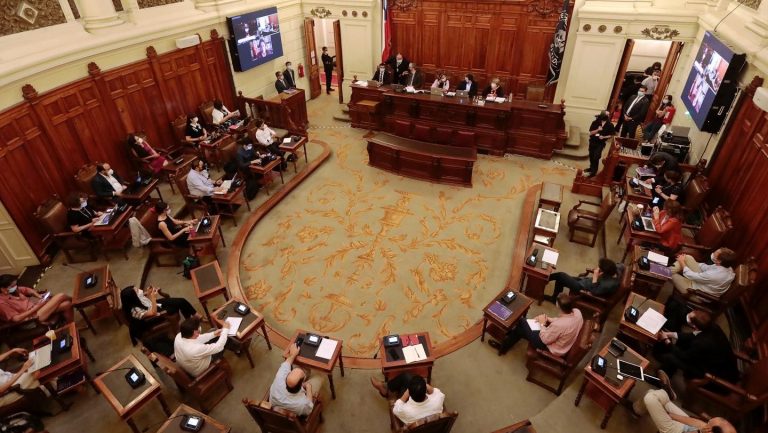 Proceso Constituyente en Chile: el trabajo de las comisiones de ambiente y consulta indígena