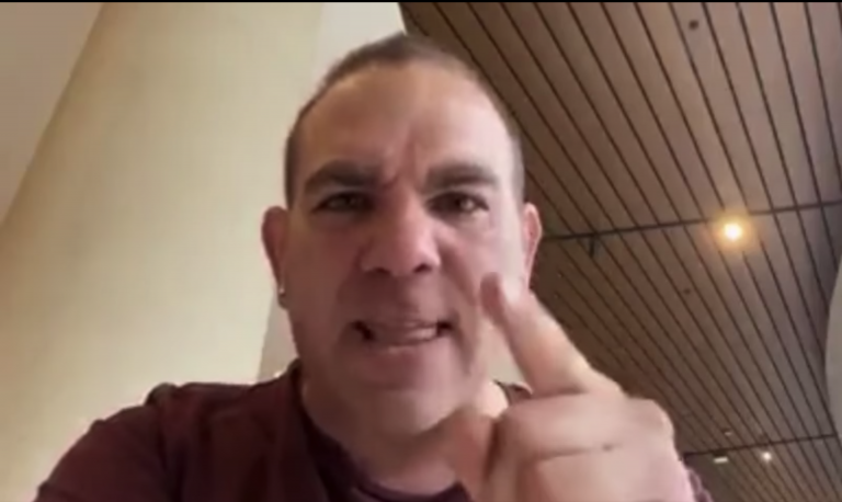 Detienen a antivacunas Marco Albertazzi tras encabezar invasión a Hospital de Heredia