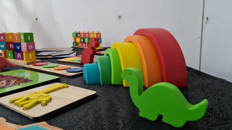 Campaña busca llevar 3 mil juguetes educativos a 100 CEN-CINAIs del país