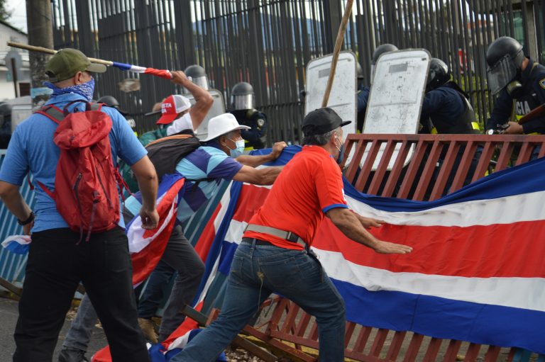 Fiscalía inicia investigación tras denuncia de plan para perpetrar golpe de Estado contra Alvarado en 2020