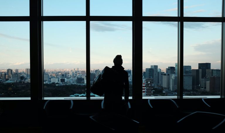 El dilema de emprender o mejorar un negocio en una pandemia