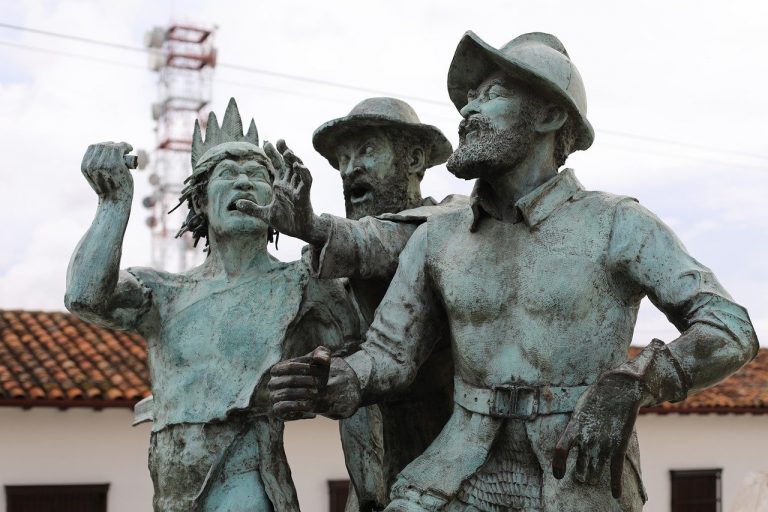 ¿Son respetados los derechos de los pueblos indígenas al promover proyectos los gobiernos latinoamericanos?