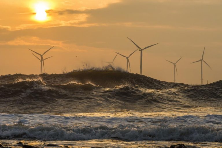 BCIE y Corea del Sur financiarán estudios de energía eólica marina en el Pacífico Norte de Costa Rica