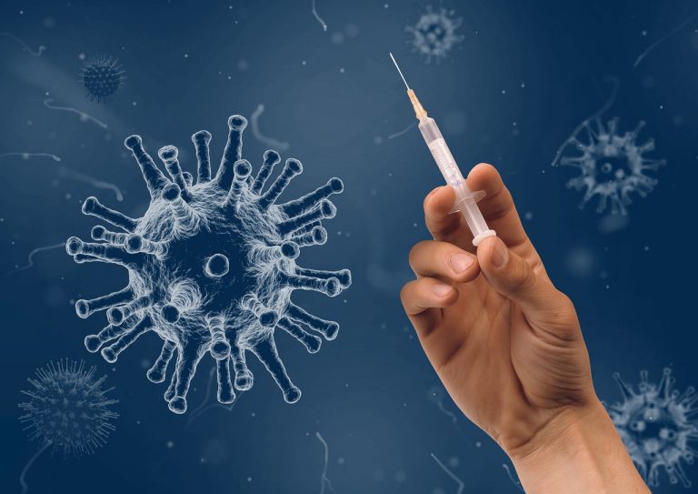 El incómodo dilema de priorizar la vacunación en pandemia: un ejercicio  entre reos y docentes