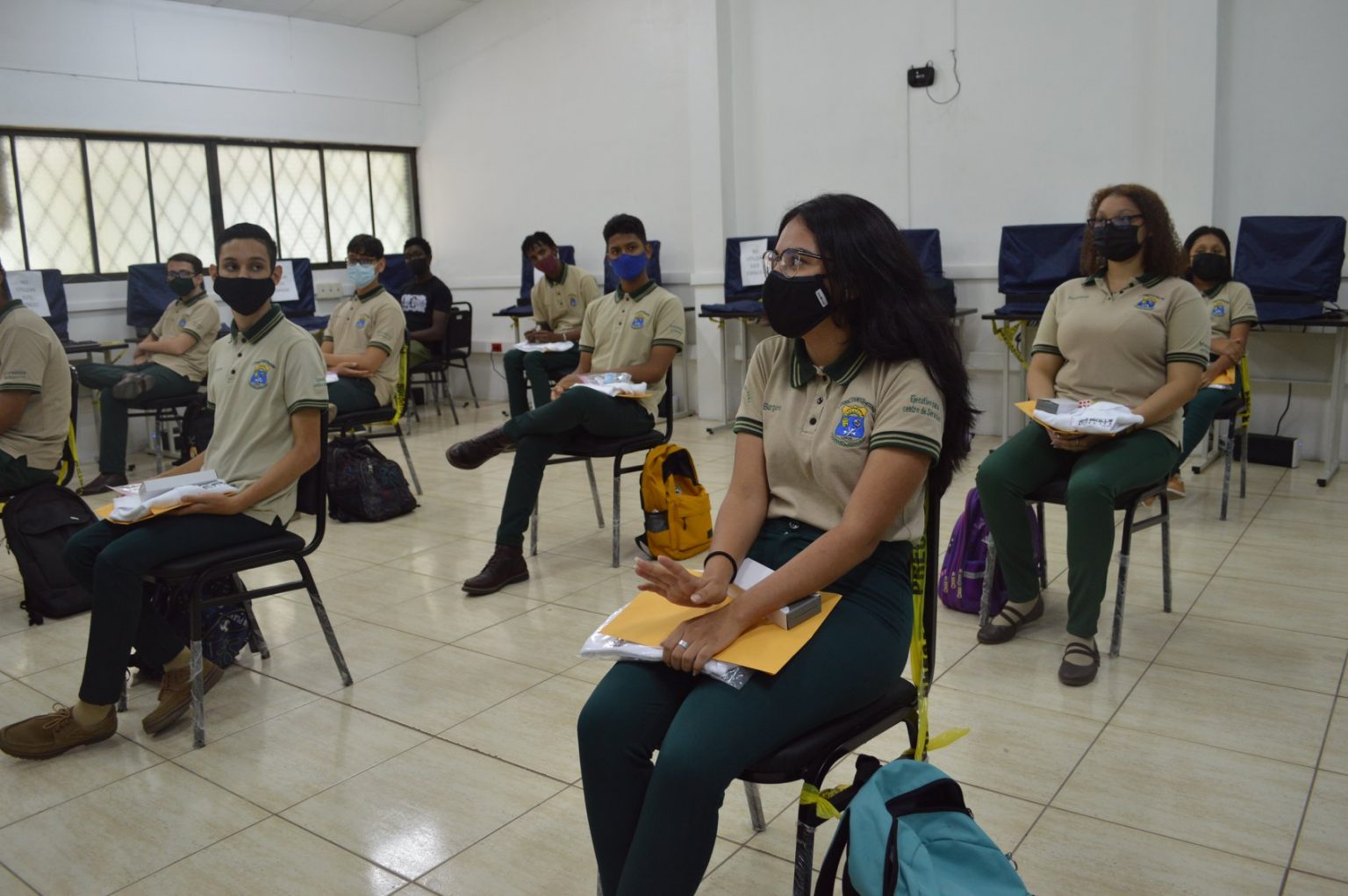 Imagen principal del artículo: Programa gradúa a 30 jóvenes limonenses para mejorar sus capacidades laborales