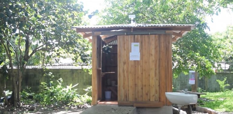 Playa Sámara tiene el primer baño seco ecológico en un parque municipal del país