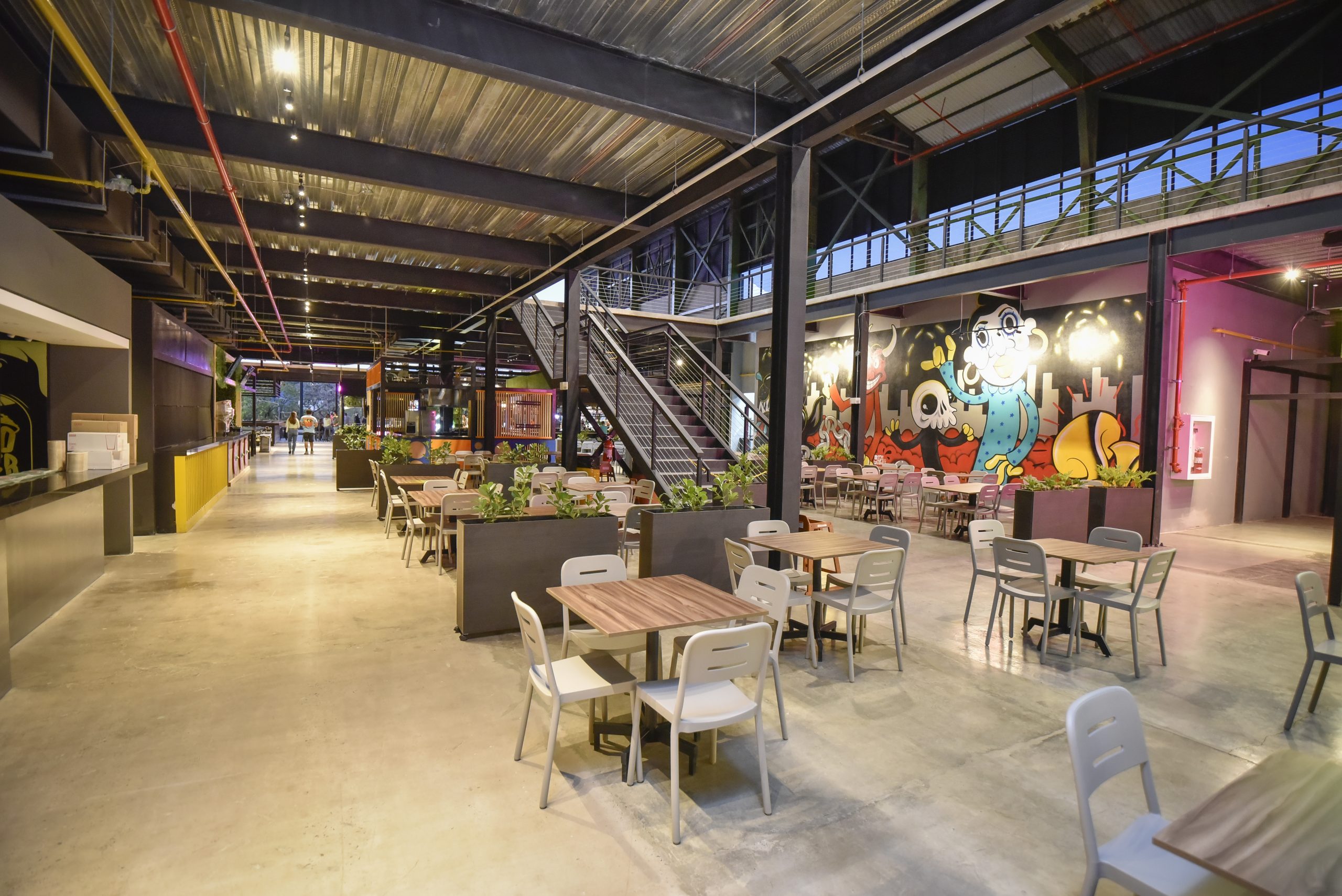 Imagen principal del artículo: Antigua cartonera se convierte en un espacio para el arte, cultura y gastronomía nacional