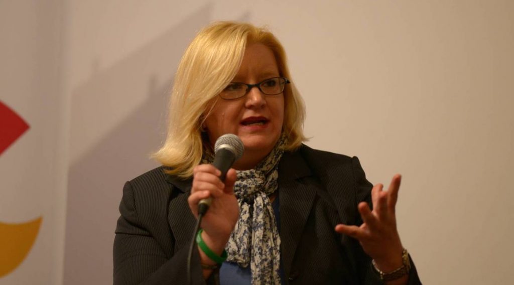 Oficial la reconocida politóloga Victoria Gamboa Ross asumirá la