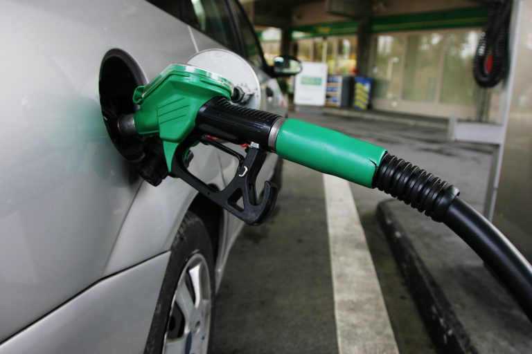Nuevo ajuste en precios de combustibles entrará en vigor la próxima semana