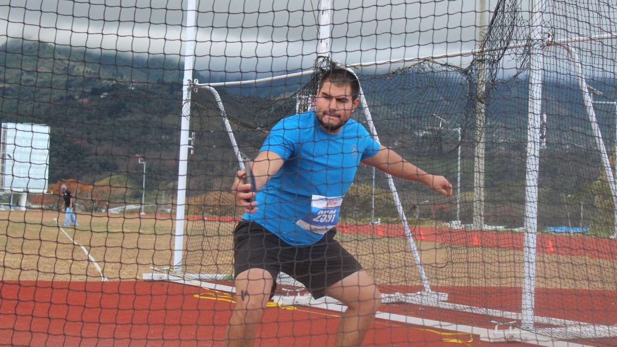 Imagen principal del artículo: El cartaginés Elías Gómez inició temporada al aire libre en el atletismo de España