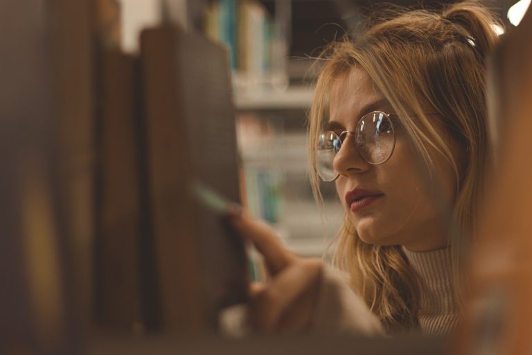 Integrated Approach to Teaching Literature to Learners in Costa Rica