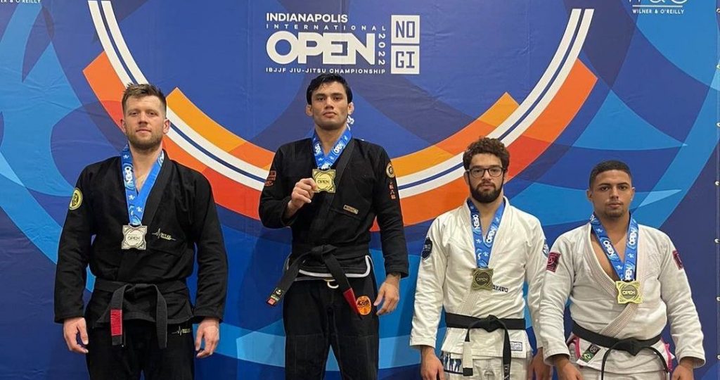 Máximo exponente del jiujitsu costarricense se corona campeón del