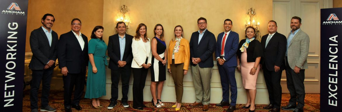 Imagen principal del artículo: Silvia Castro asume Presidencia de AmCham