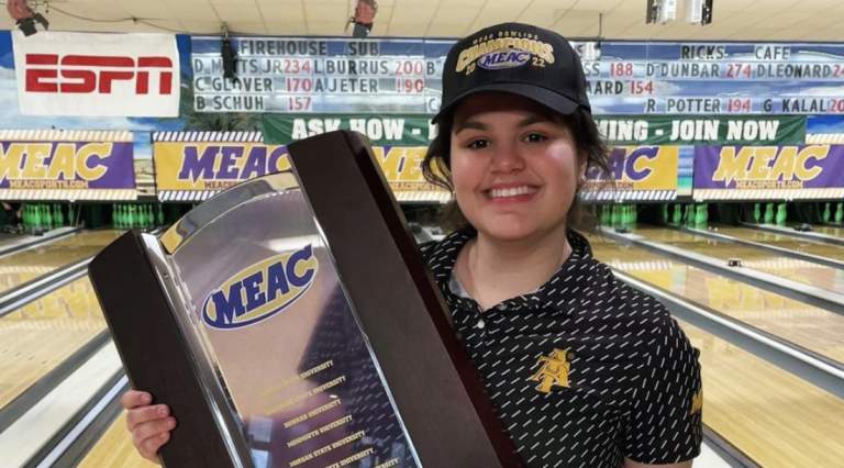 Bolichista tica Ericka Quesada quedó bicampeona de conferencia en Estados Unidos