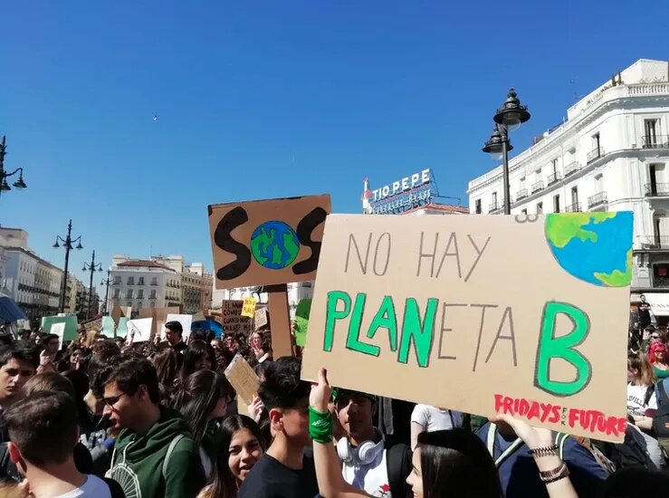 Imagen principal del artículo: Buscan jóvenes costarricenses activistas ambientales para participar en la COP27 en Egipto