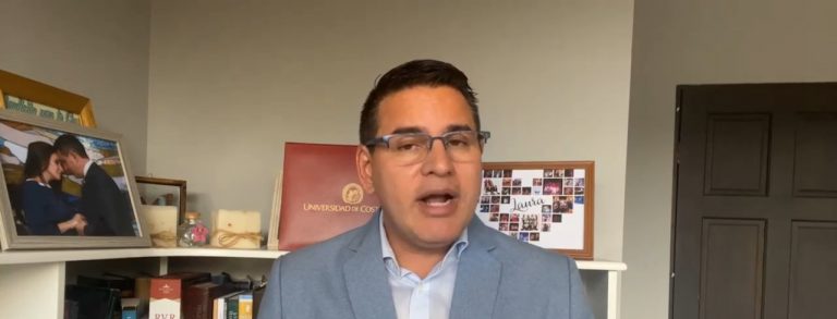 Fabricio no dará adhesión, pero agita el panal