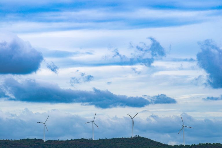 La legislación costarricense en materia ambiental y de consumo como instrumento para la promoción del desarrollo sostenible basado en energías limpias