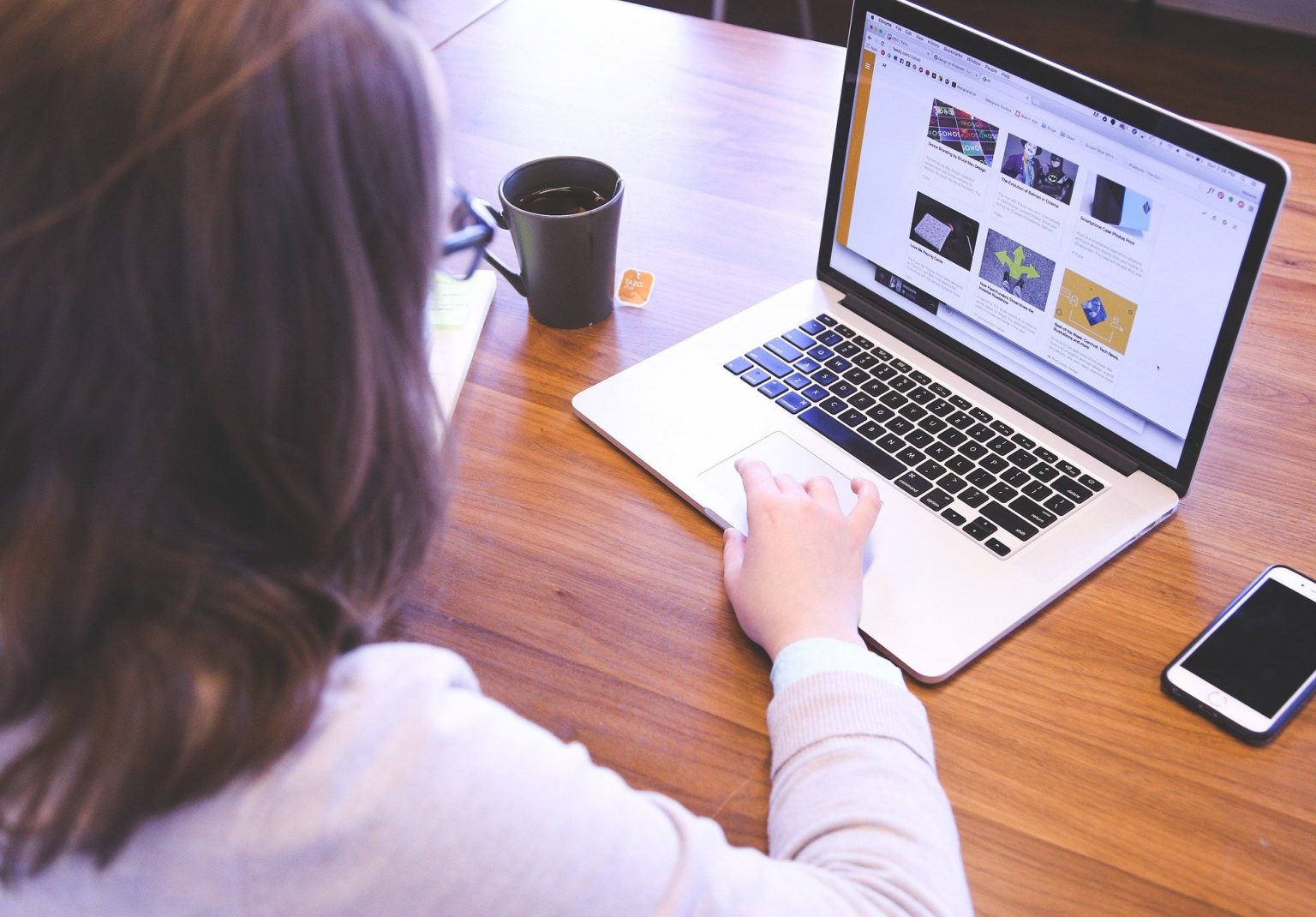 Imagen principal del artículo: Trabajar menos, producir más