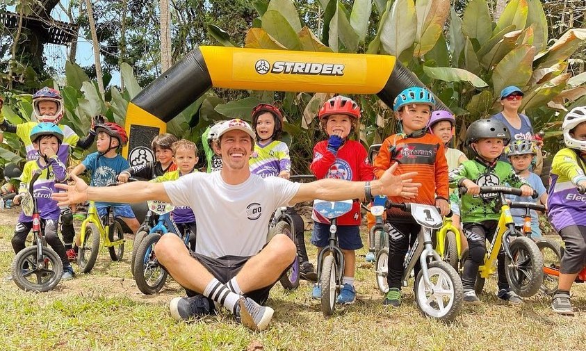 Imagen principal del artículo: Más de 500 personas asistieron a la despedida oficial del Tencio Park en Jacó