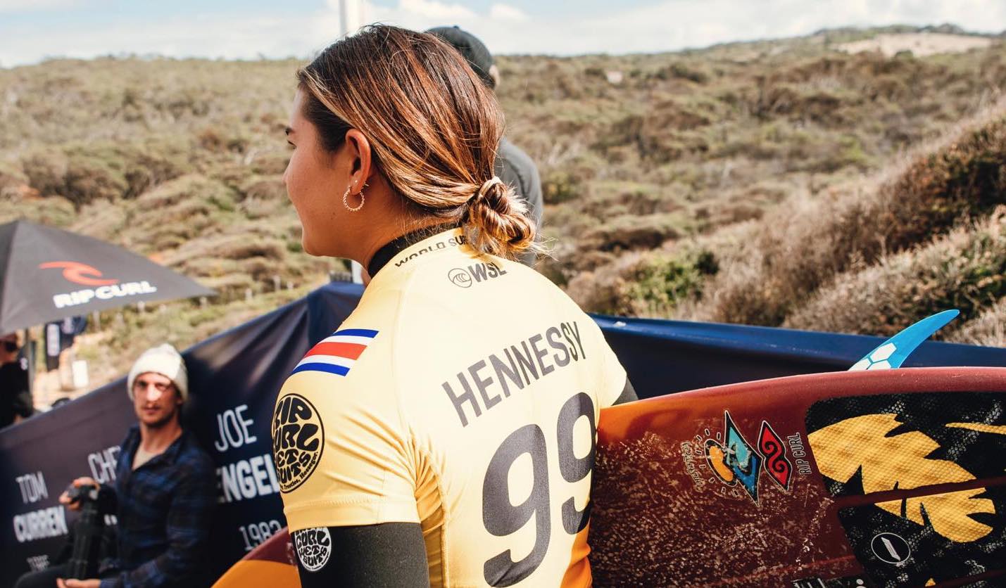 Imagen principal del artículo: Oficial: Brisa Hennessy clasifica al Tour Mundial 2023 y asegura su presencia en las 10 paradas del Tour 2022