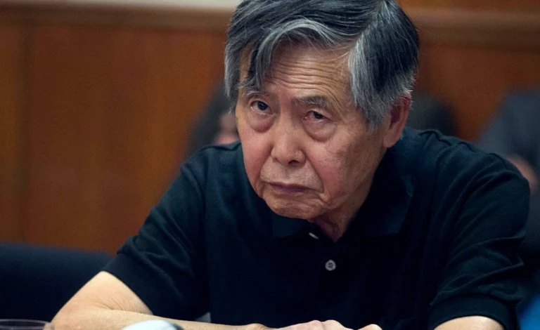 Tribunal peruano ordena la excarcelación "inmediata" del expresidente Alberto Fujimori