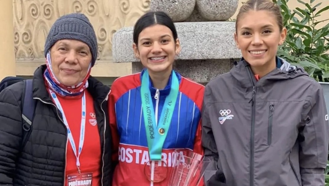 Imagen principal del artículo: Sharon Herrera conquista medalla de bronce en República Checa ante las mejores promesas juveniles de la marcha atlética