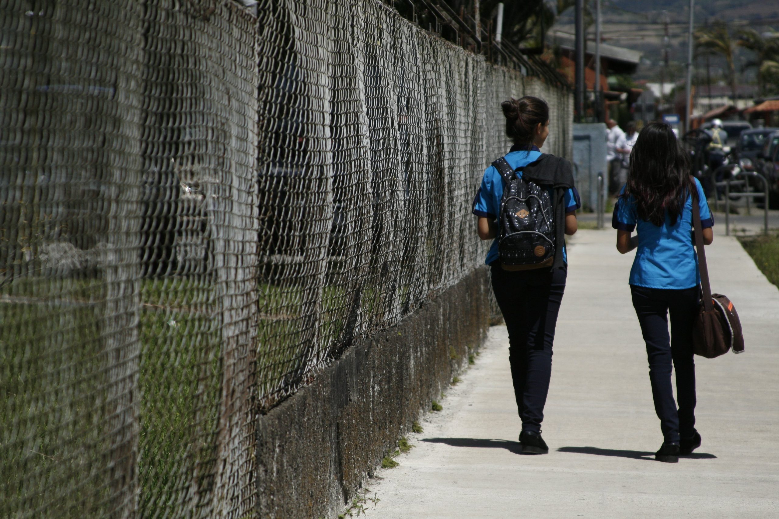 Imagen principal del artículo: MEP reporta 71 casos de violencia física entre estudiantes en 30 días del ciclo lectivo 2022