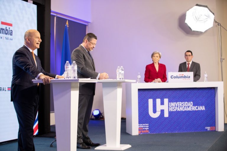 Observadores de la OEA: "Esta campaña electoral dista mucho de las tradiciones republicanas" de Costa Rica