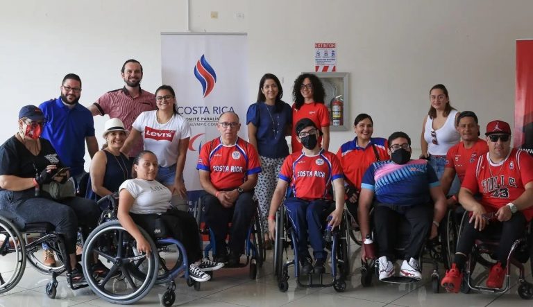 Día Nacional de la Persona con Discapacidad reunió a más de 450 paradeportistas en el Estadio Nacional