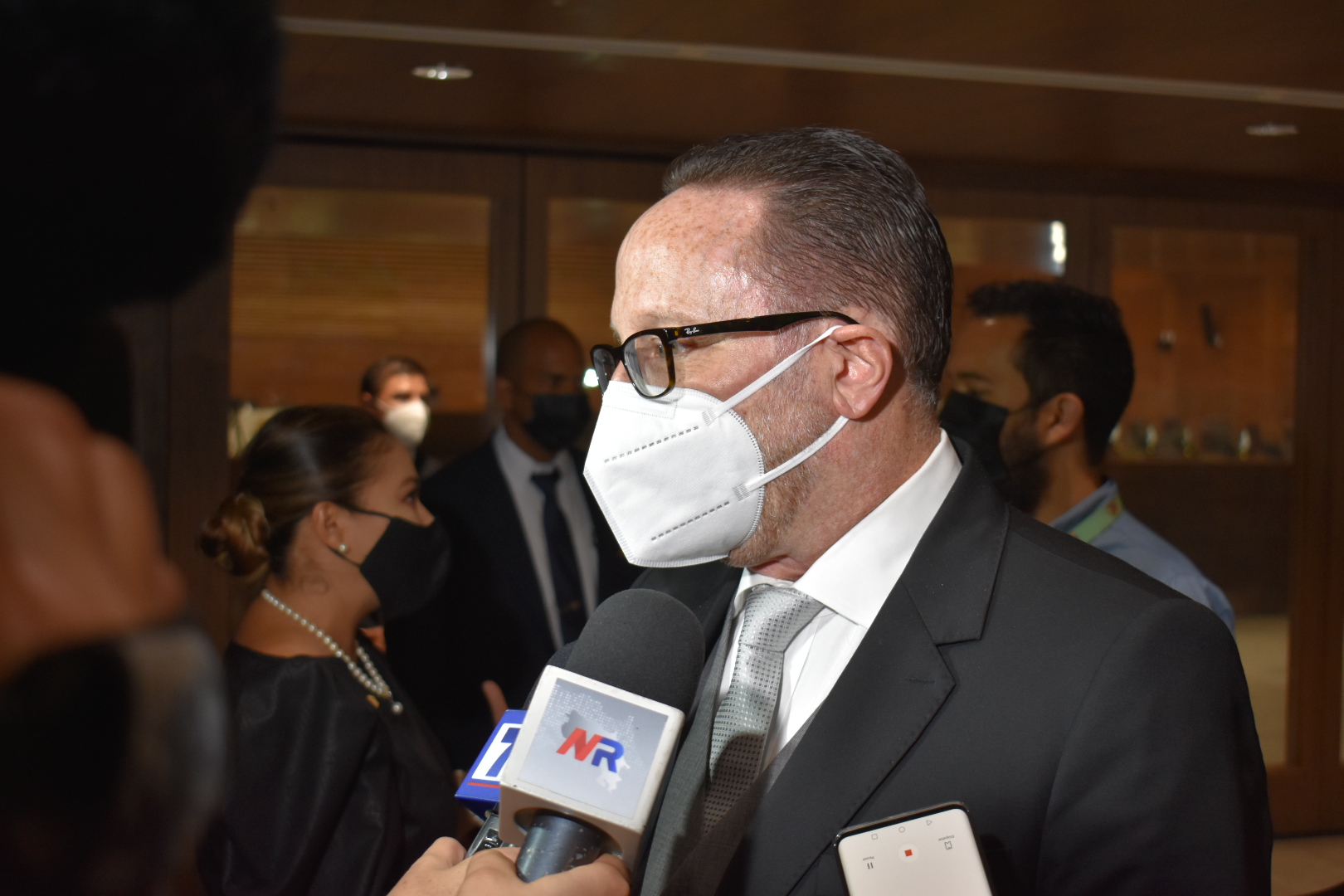 Imagen principal del artículo: Eli Feinzaig critica al gobierno de Chaves y lo compara con el PAC