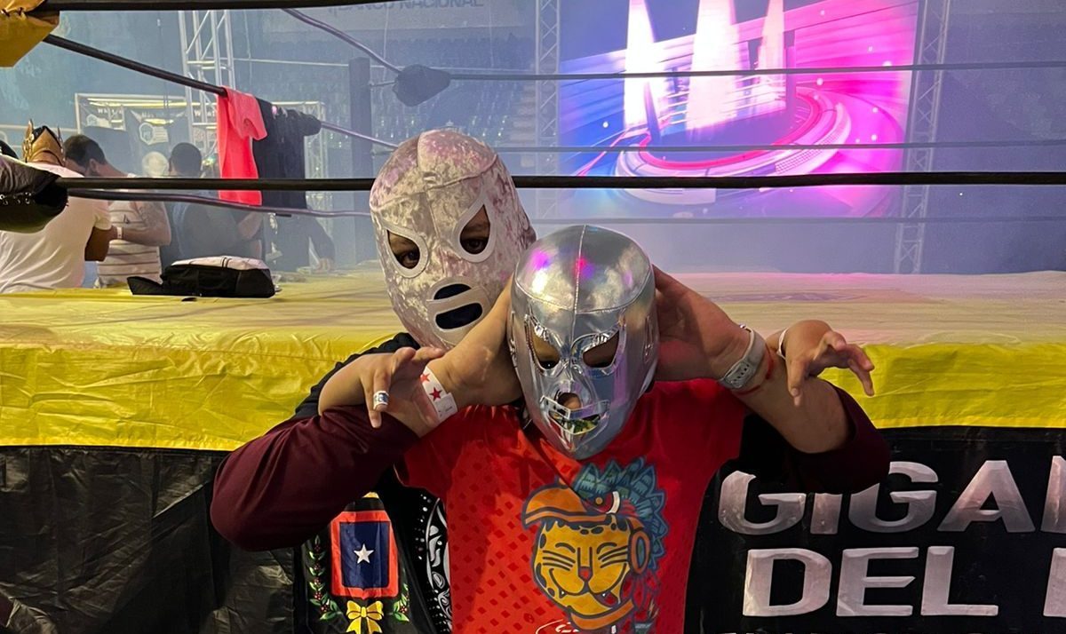 Imagen principal del artículo: El Hijo del Santo en Costa Rica